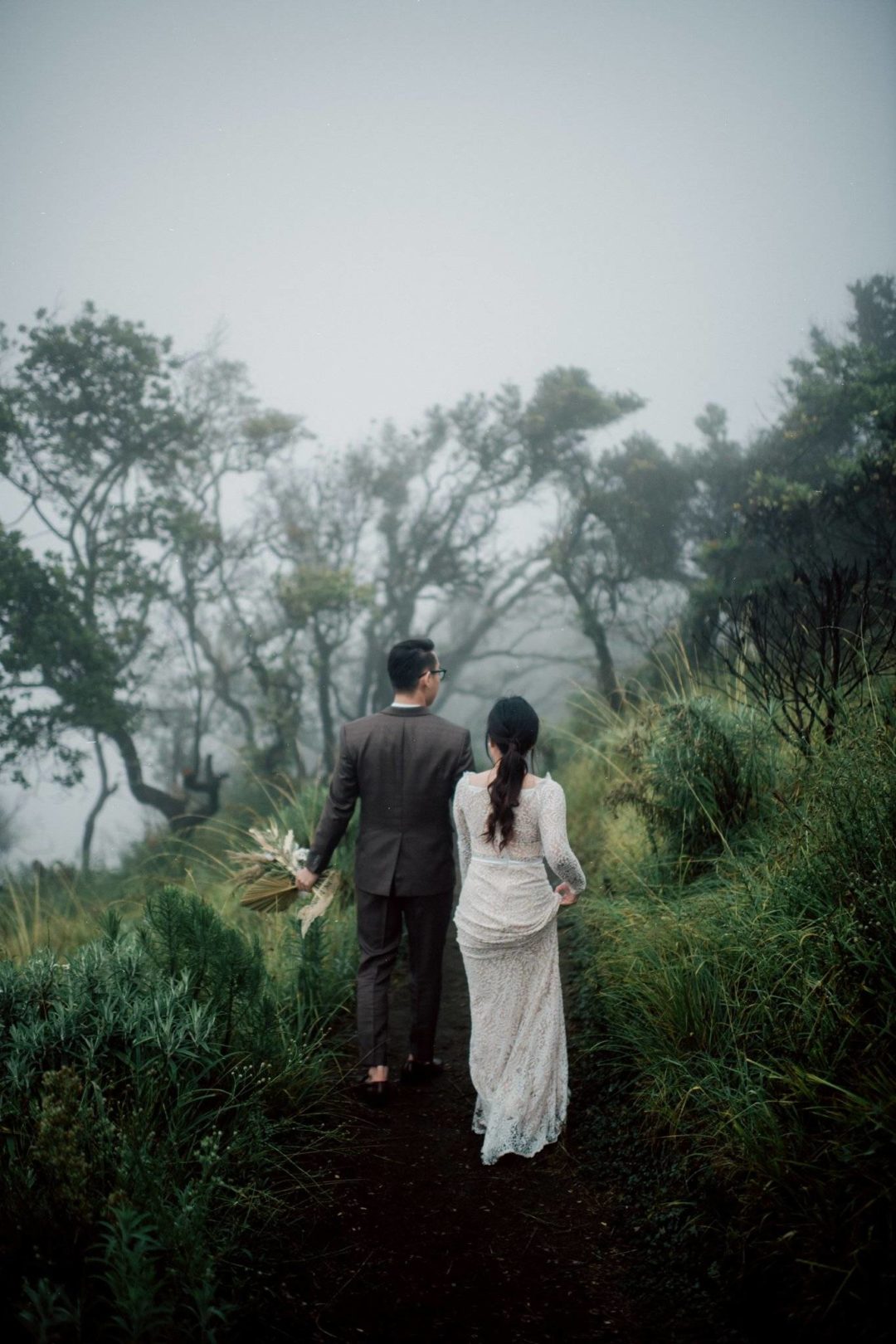 绚丽冰川色调高原雪山场景婚配旅行照片拍摄后期调色Lightroom预设 Archipelago Quest – Quest 22 Glacial 插件预设 第8张-素材湾丨精选海外优质设计素材资源 绚丽冰川色调高原雪山场景婚配旅行照片拍摄后期调色Lightroom预设 Archipelago Quest – Quest 22 Glacial 插件预设 sucaiwan.com