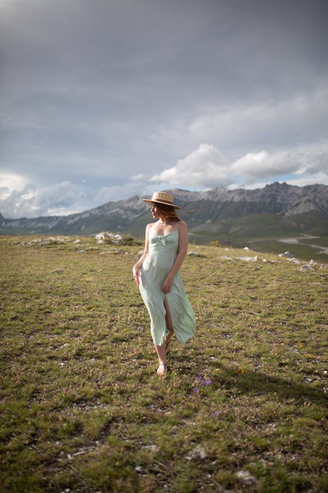 绚丽冰川色调高原雪山场景婚配旅行照片拍摄后期调色Lightroom预设 Archipelago Quest – Quest 22 Glacial 插件预设 第12张-素材湾丨精选海外优质设计素材资源 绚丽冰川色调高原雪山场景婚配旅行照片拍摄后期调色Lightroom预设 Archipelago Quest – Quest 22 Glacial 插件预设 sucaiwan.com