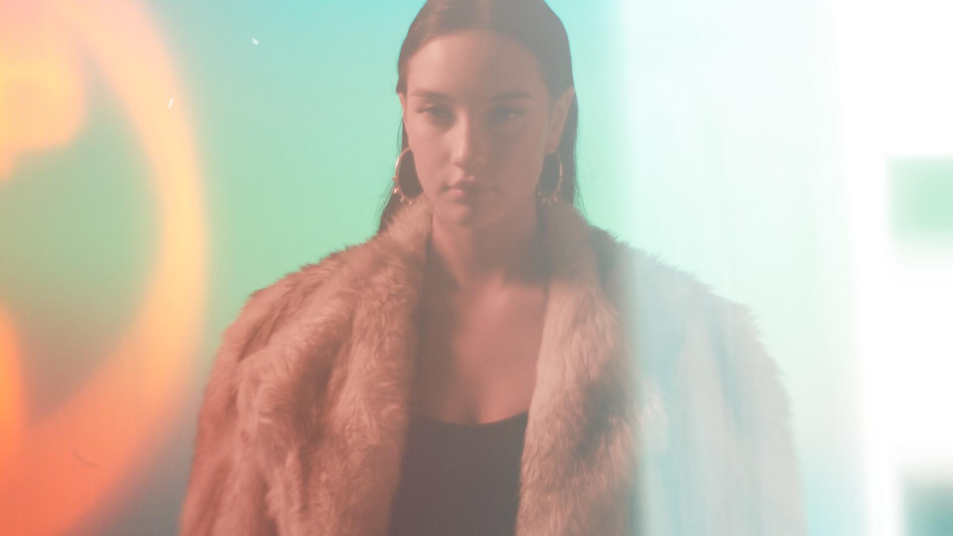 Film Transitions 20个复古老电影胶片燃烧损伤漏光视频剪辑叠加转场过渡+音效 , sucaiwan.com