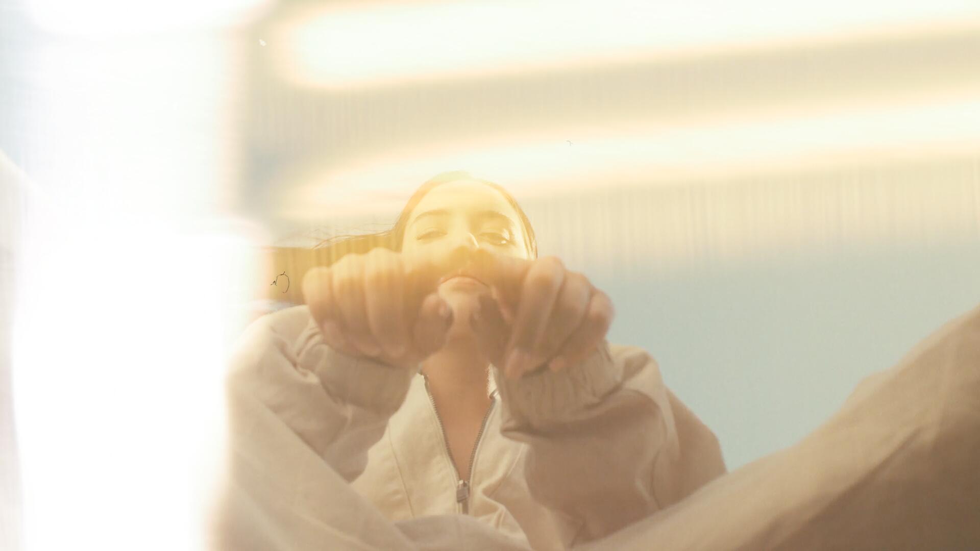 Film Transitions 20个复古老电影胶片燃烧损伤漏光视频剪辑叠加转场过渡+音效 , sucaiwan.com