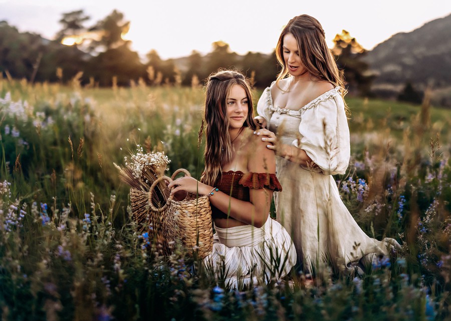 温馨柔和褐色家庭户外摄影照片调色PS动作特效滤镜设计素材 Greater Than Gatsby – Tiny Dancer 插件预设 sucaiwan.com