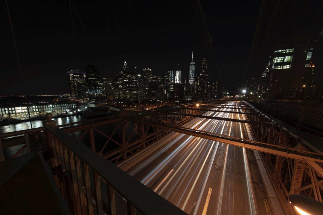 13款独特电影效果城市摄影照片调色Lightroom预设包 Cinematic Presets Pack 插件预设 sucaiwan.com