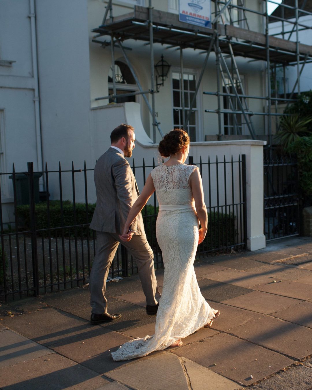 Jamie Windsor 复古电影风格柯达/富士/宝丽来胶片模拟照片调色LR预设&PS动作套装 JW Lightroom Presets 6 — Film Pro 插件预设 第15张-素材湾丨精选海外优质设计素材资源 Jamie Windsor 复古电影风格柯达/富士/宝丽来胶片模拟照片调色LR预设&PS动作套装 JW Lightroom Presets 6 — Film Pro 插件预设 sucaiwan.com