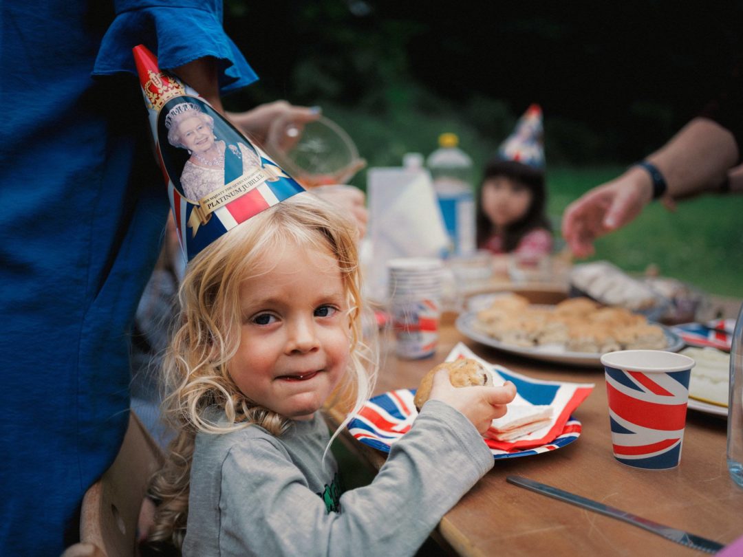 Jamie Windsor 复古电影风格柯达/富士/宝丽来胶片模拟照片调色LR预设&PS动作套装 JW Lightroom Presets 6 — Film Pro 插件预设 第16张-素材湾丨精选海外优质设计素材资源 Jamie Windsor 复古电影风格柯达/富士/宝丽来胶片模拟照片调色LR预设&PS动作套装 JW Lightroom Presets 6 — Film Pro 插件预设 sucaiwan.com