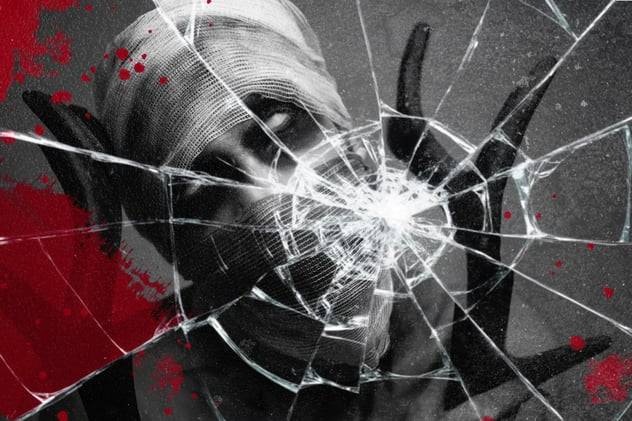 碎玻璃碎片照片效果图像修图PS特效滤镜插件样机模板 Creepy Cracked Glass Photo Effect 插件预设 第3张-素材湾丨精选海外优质设计素材资源 碎玻璃碎片照片效果图像修图PS特效滤镜插件样机模板 Creepy Cracked Glass Photo Effect 插件预设 sucaiwan.com