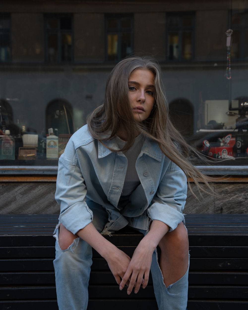 高级电影质感黑白色调肖像人物模特摄影照片调色Lightroom预设 Kai Boettcher (Kai Boet) – Noir B&W Preset Pack 插件预设 第21张-素材湾丨精选海外优质设计素材资源 高级电影质感黑白色调肖像人物模特摄影照片调色Lightroom预设 Kai Boettcher (Kai Boet) – Noir B&W Preset Pack 插件预设 sucaiwan.com