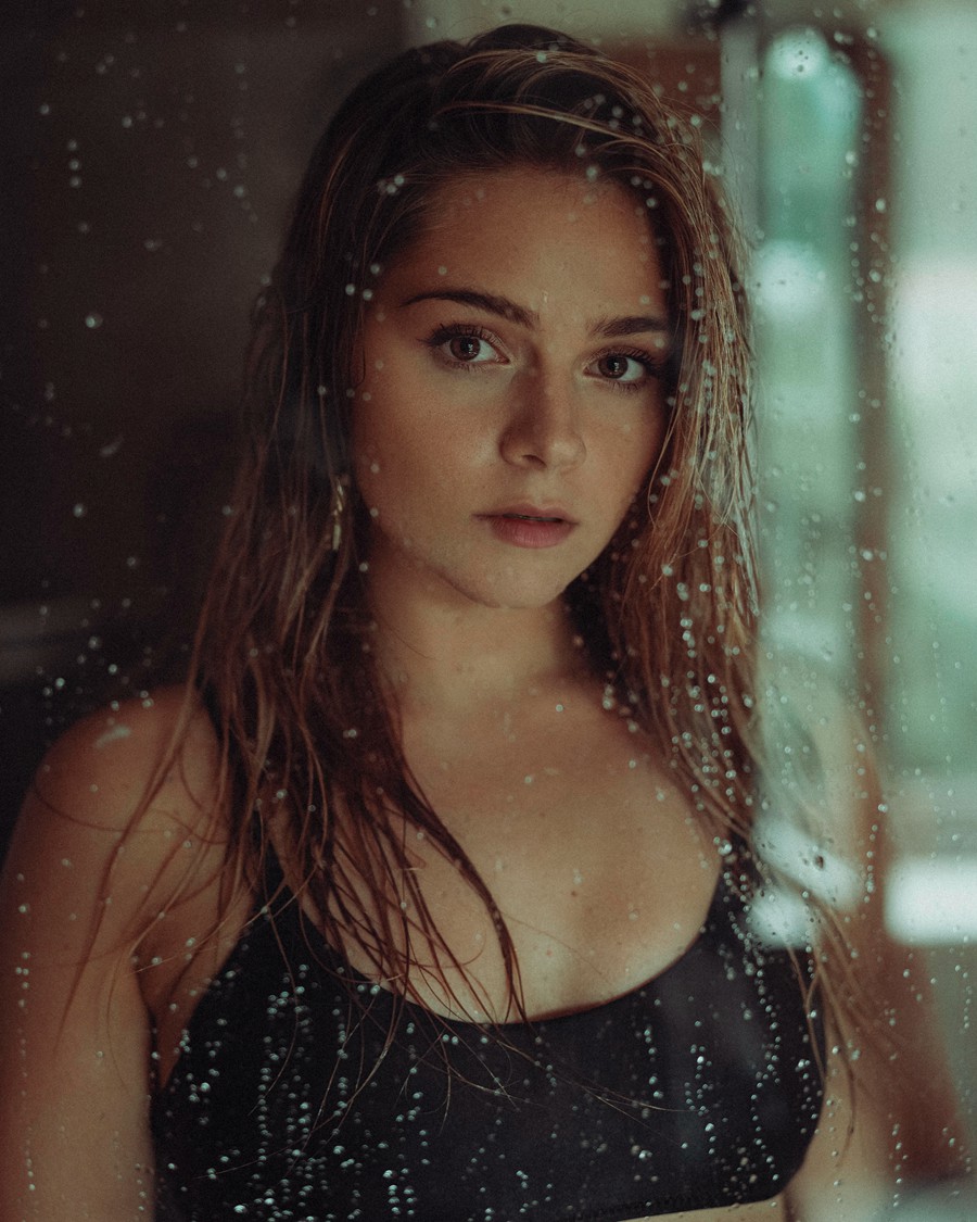 复古情绪文艺复兴风格绿色调旅行摄影人像风景照片LR调色预设 Renaissance. Preset Pack 插件预设 第16张-素材湾丨精选海外优质设计素材资源 复古情绪文艺复兴风格绿色调旅行摄影人像风景照片LR调色预设 Renaissance. Preset Pack 插件预设 sucaiwan.com