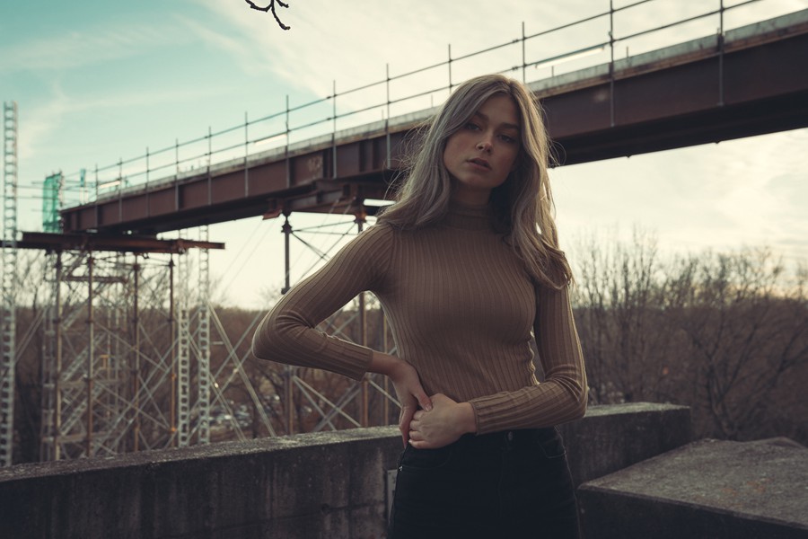 复古情绪文艺复兴风格绿色调旅行摄影人像风景照片LR调色预设 Renaissance. Preset Pack 插件预设 第23张-素材湾丨精选海外优质设计素材资源 复古情绪文艺复兴风格绿色调旅行摄影人像风景照片LR调色预设 Renaissance. Preset Pack 插件预设 sucaiwan.com