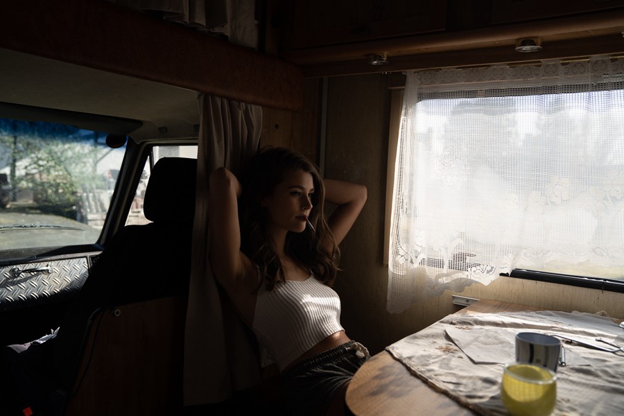 复古情绪文艺复兴风格绿色调旅行摄影人像风景照片LR调色预设 Renaissance. Preset Pack 插件预设 第27张-素材湾丨精选海外优质设计素材资源 复古情绪文艺复兴风格绿色调旅行摄影人像风景照片LR调色预设 Renaissance. Preset Pack 插件预设 sucaiwan.com