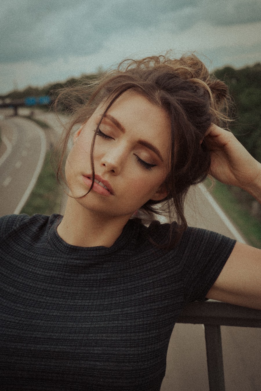 复古情绪文艺复兴风格绿色调旅行摄影人像风景照片LR调色预设 Renaissance. Preset Pack 插件预设 第33张-素材湾丨精选海外优质设计素材资源 复古情绪文艺复兴风格绿色调旅行摄影人像风景照片LR调色预设 Renaissance. Preset Pack 插件预设 sucaiwan.com