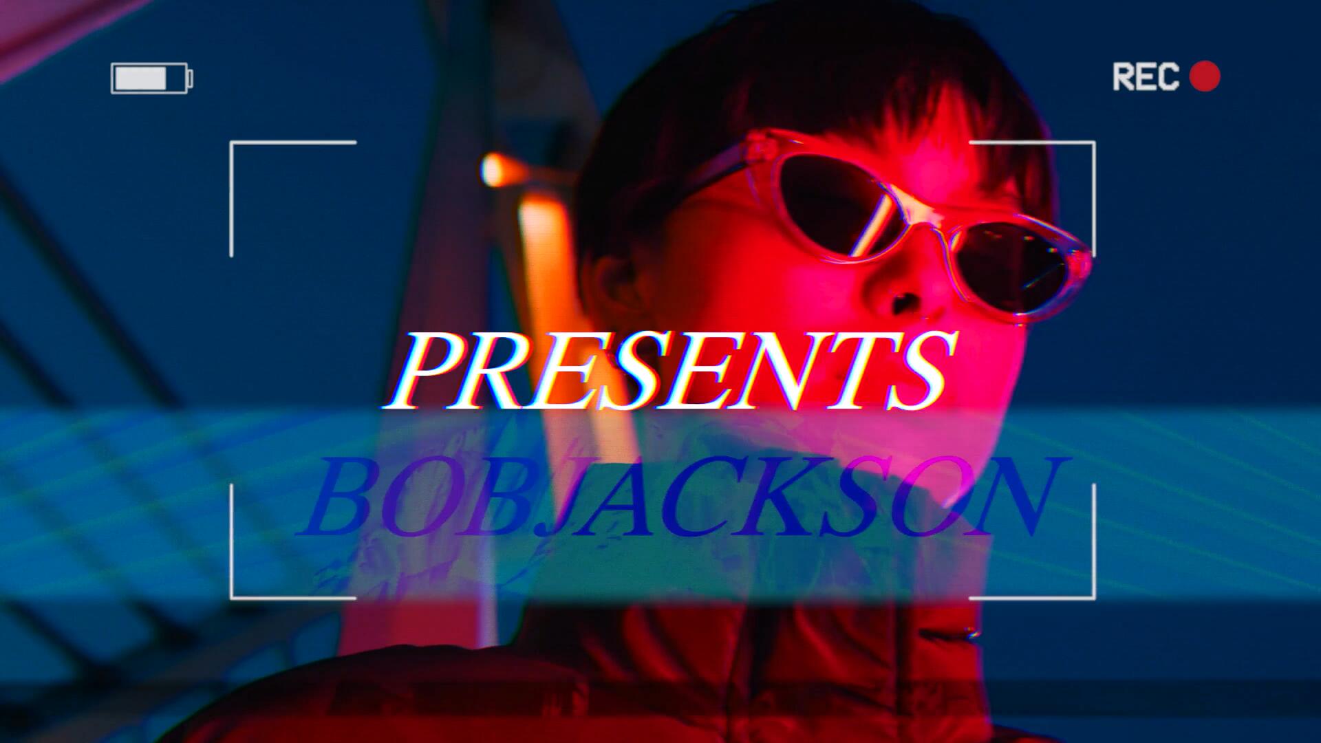 FCPX插件：12个真实像素VCR风格故障模拟转场过渡预设 , sucaiwan.com