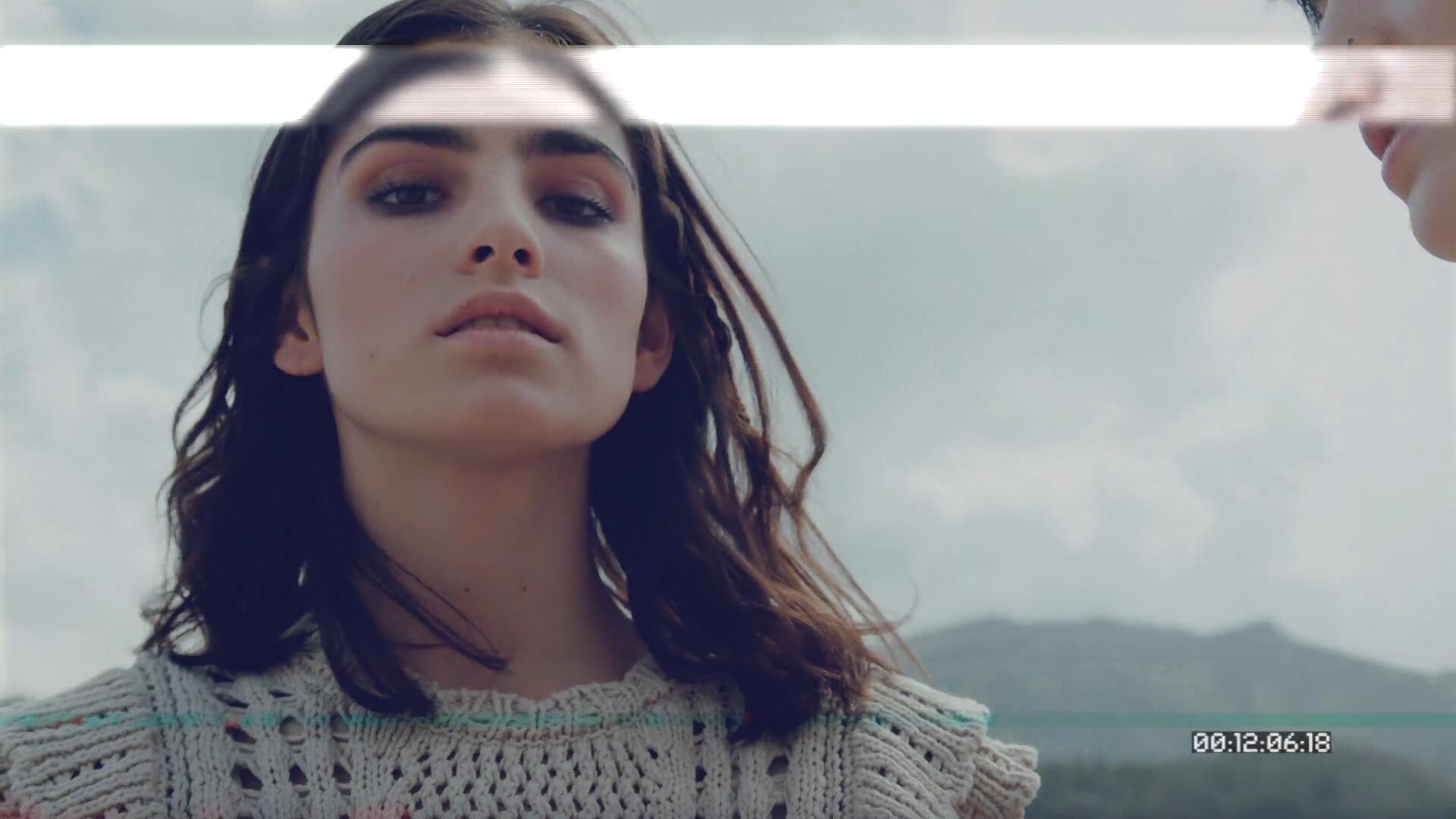 FCPX插件：12个真实像素VCR风格故障模拟转场过渡预设 , sucaiwan.com