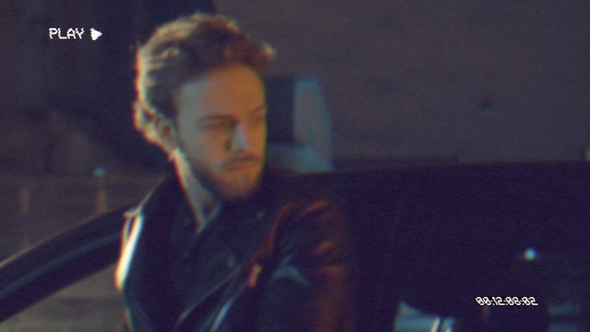 PR预设：电影感淡入平滑黑场云雾渐隐文字标题效果 , sucaiwan.com