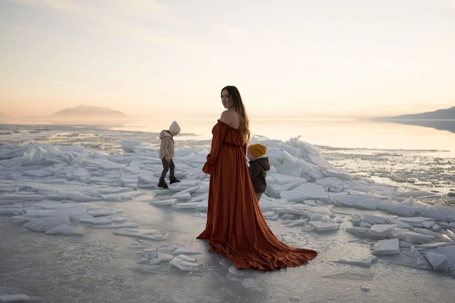 永恒温暖柔和色调婚礼家庭肖像摄影照片调色Lightroom预设 HONEY HUE PRESETS – SMAL PRESETS 插件预设 第30张-素材湾丨精选海外优质设计素材资源 永恒温暖柔和色调婚礼家庭肖像摄影照片调色Lightroom预设 HONEY HUE PRESETS – SMAL PRESETS 插件预设 sucaiwan.com