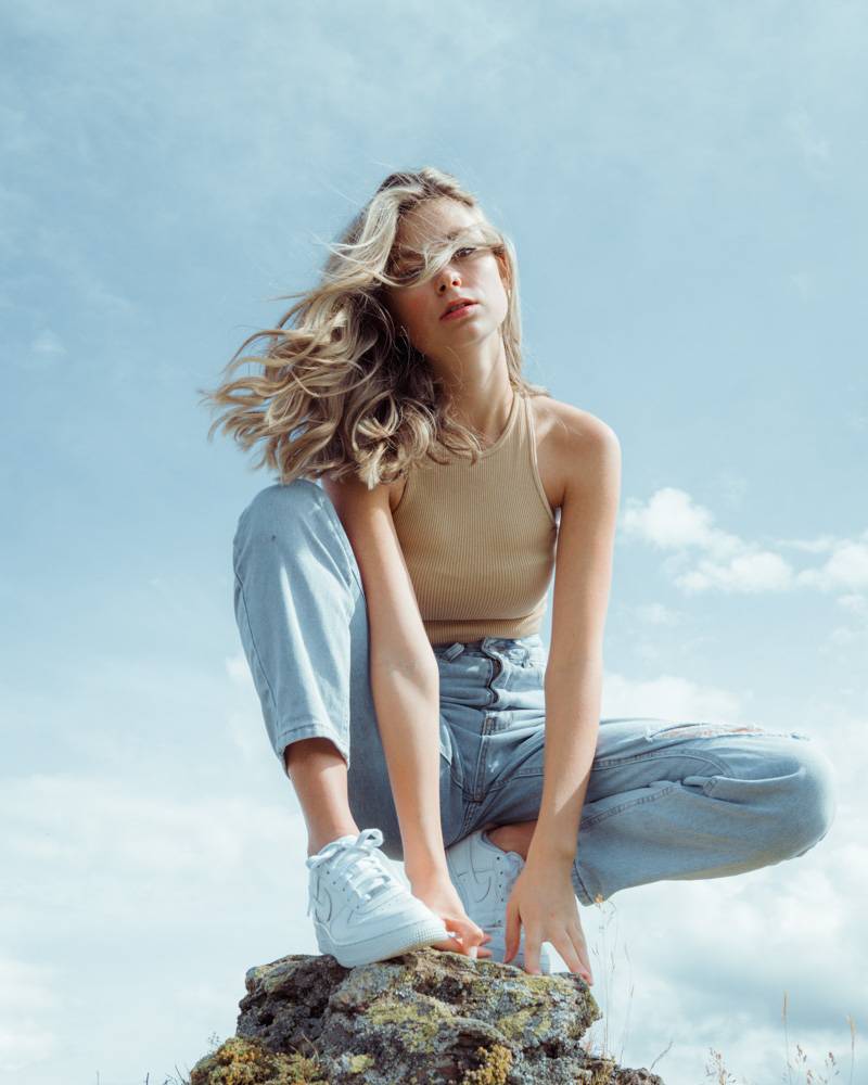 34组复古怀旧户外人像模特肖像摄影照片调色Lightroom预设包 Kai Boettcher / Kai Boet – Lightroom/Photoshop Adaptive Toolpack 插件预设 第33张-素材湾丨精选海外优质设计素材资源 34组复古怀旧户外人像模特肖像摄影照片调色Lightroom预设包 Kai Boettcher / Kai Boet – Lightroom/Photoshop Adaptive Toolpack 插件预设 sucaiwan.com