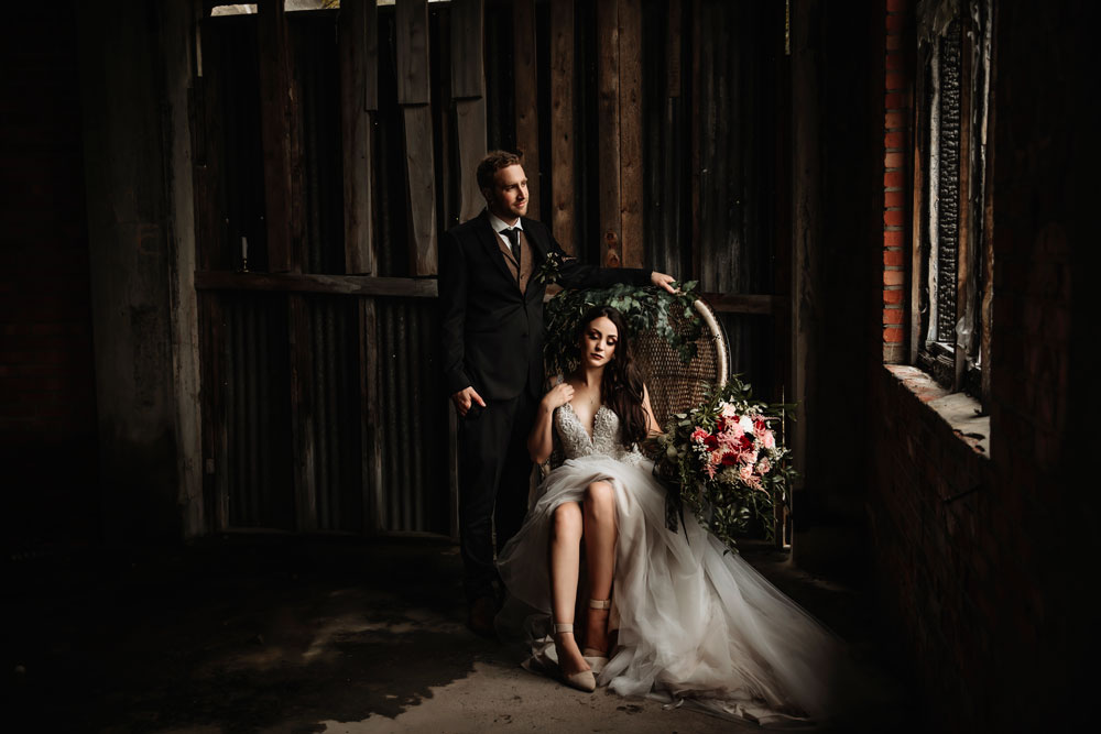 高级温暖白平衡色调户外婚礼情侣摄影照片调色Lightroom预设 Embrace Nation – Embrace Collection Vol. II 插件预设 第5张-素材湾丨精选海外优质设计素材资源 高级温暖白平衡色调户外婚礼情侣摄影照片调色Lightroom预设 Embrace Nation – Embrace Collection Vol. II 插件预设 sucaiwan.com