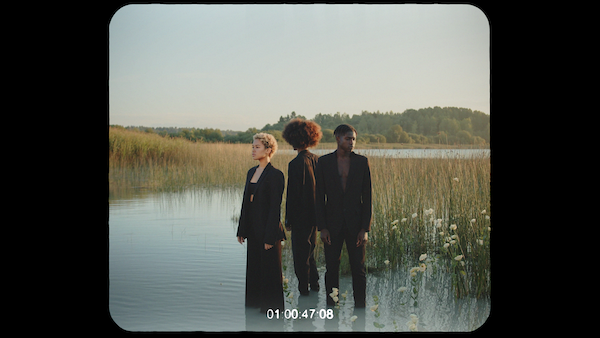 复古电影美学胶片帧镜头方形圆角边框遮罩颗粒视频叠加层PR模板 , sucaiwan.com