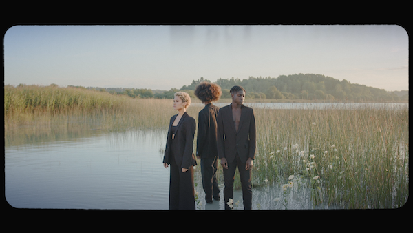 复古电影美学胶片帧镜头方形圆角边框遮罩颗粒视频叠加层PR模板 , sucaiwan.com