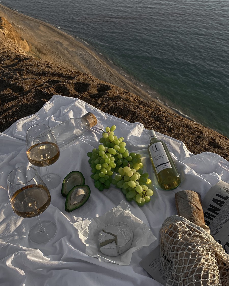 热门INS风网红博主精致阳光海滩野餐下午茶旅拍杂志风格LUT+LR调色预设 , sucaiwan.com