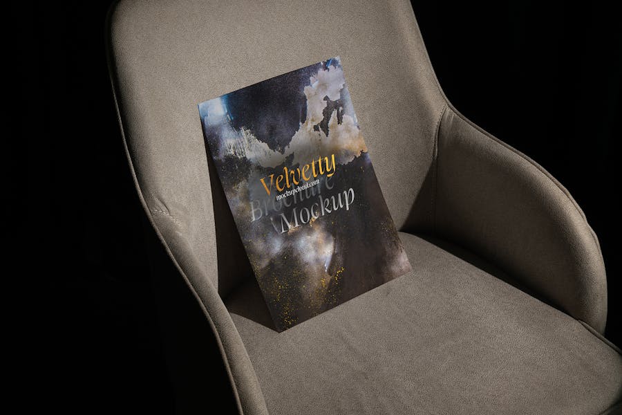 5款暗黑风格宣传单页海报招贴设计展示效果图PS智能贴图样机模板素材 Poster Mockups / Velvetty Series 样机素材 sucaiwan.com