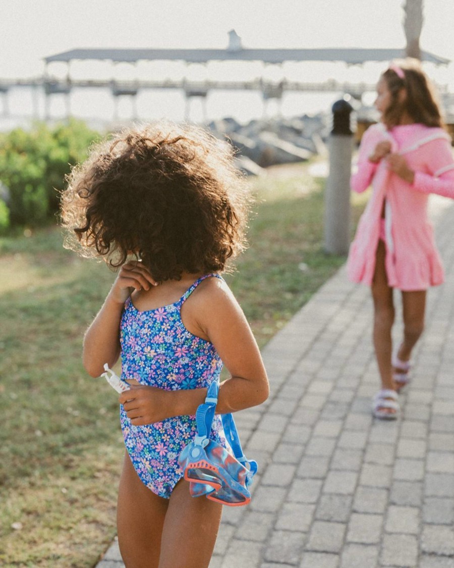 怀旧永恒电影美感柯达胶片模拟柔和温暖色调摄影肖像调色Lightroom预设 REFINED – Kodak Gold 插件预设 sucaiwan.com