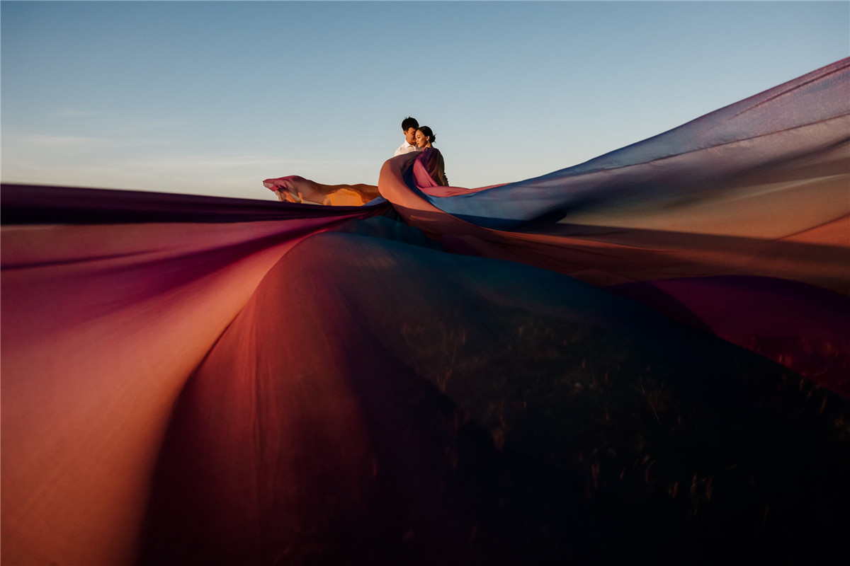 纯白永恒温暖胶片电影颗粒婚礼人像摄影LR调色预设 Archipelago - Light & Truth Presets 插件预设 第7张-素材湾丨精选海外优质设计素材资源 纯白永恒温暖胶片电影颗粒婚礼人像摄影LR调色预设 Archipelago - Light & Truth Presets 插件预设 sucaiwan.com