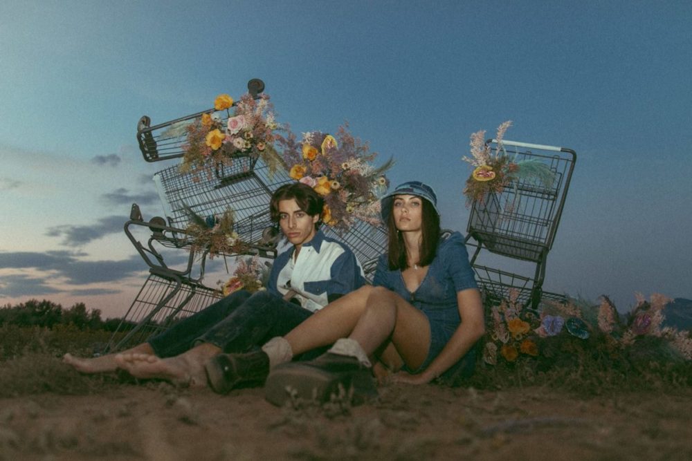 怀旧复古浪漫日落柔和橙色/绿色/粉红色色调婚礼旅行摄影照片调色Lr预设包 G-Presets – From the Daisies 插件预设 第40张-素材湾丨精选海外优质设计素材资源 怀旧复古浪漫日落柔和橙色/绿色/粉红色色调婚礼旅行摄影照片调色Lr预设包 G-Presets – From the Daisies 插件预设 sucaiwan.com