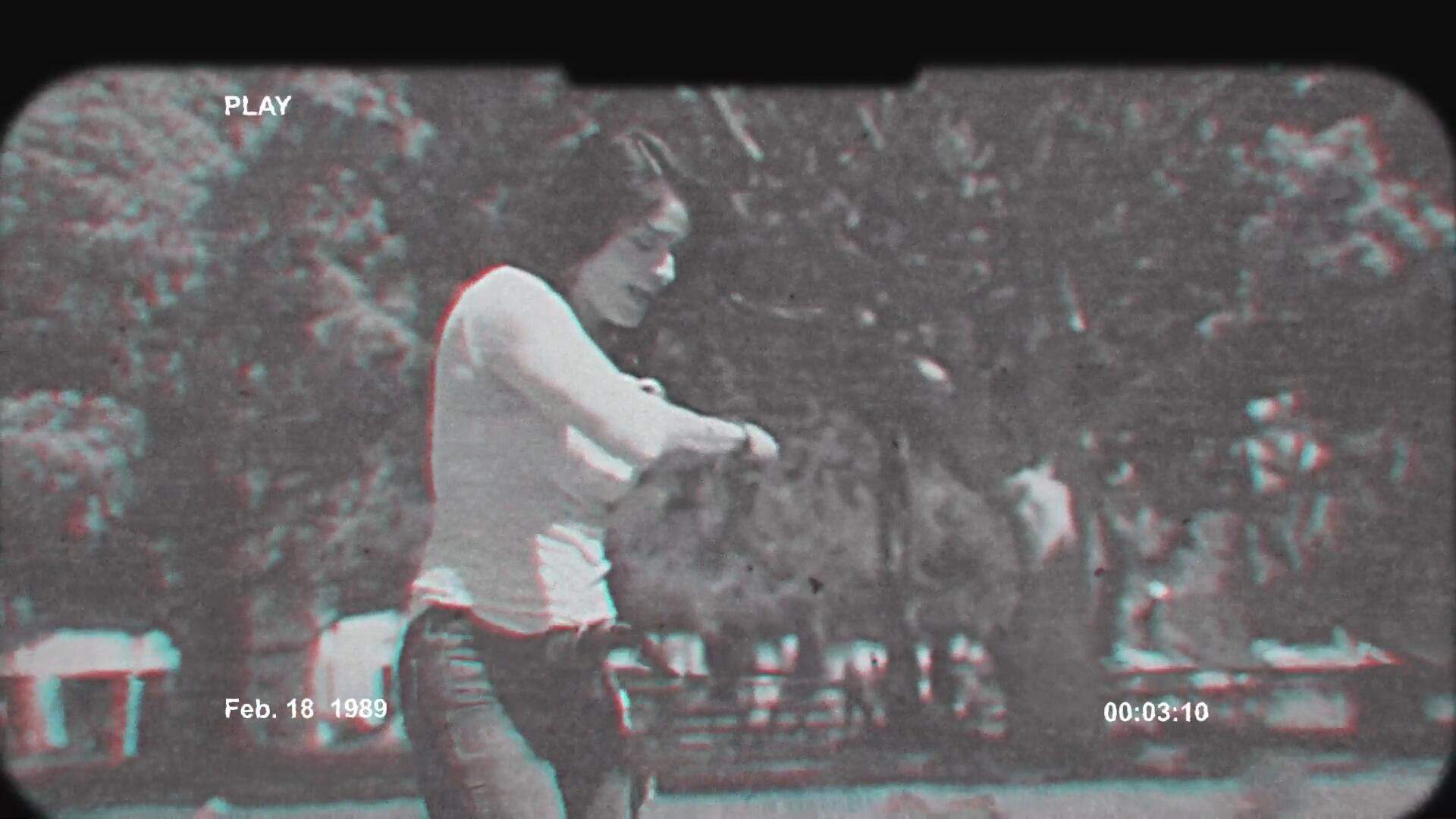 达芬奇素材 复古怀旧VHS风格失真噪点色差摄影录像机边框叠加视频特效 VHS Effects 影视音频 第4张-素材湾丨精选海外优质设计素材资源 达芬奇素材 复古怀旧VHS风格失真噪点色差摄影录像机边框叠加视频特效 VHS Effects 影视音频 sucaiwan.com