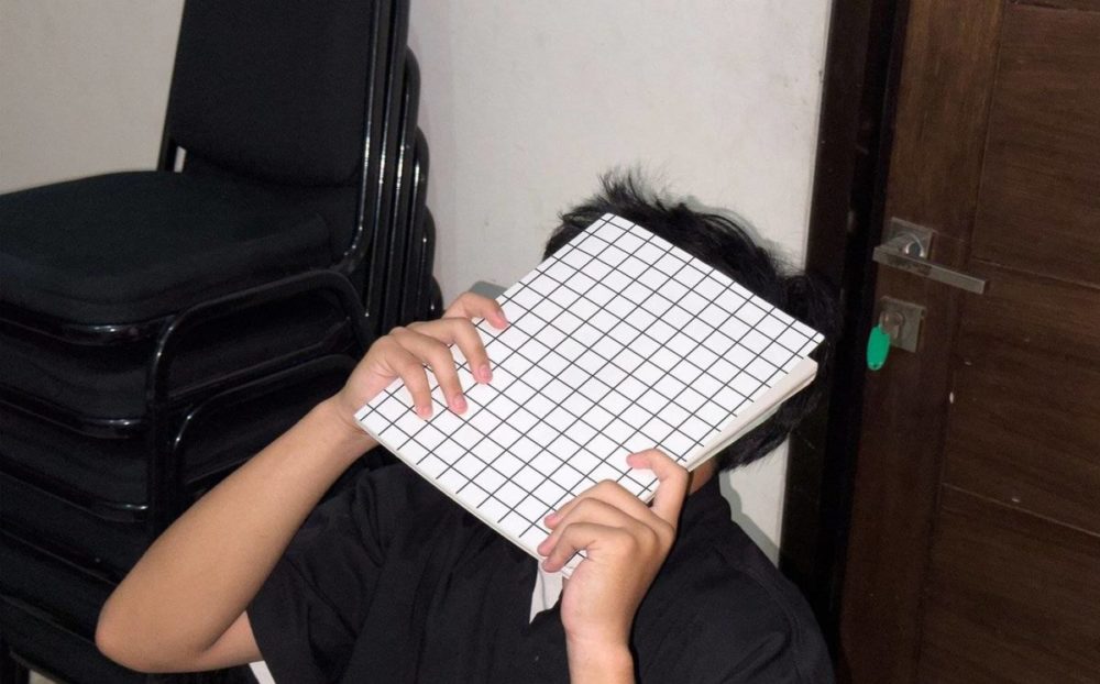 真实画册书籍杂志封面设计Ps展示贴图样机模板素材 Book Cover Mockup 样机素材 第4张-素材湾丨精选海外优质设计素材资源 真实画册书籍杂志封面设计Ps展示贴图样机模板素材 Book Cover Mockup 样机素材 sucaiwan.com