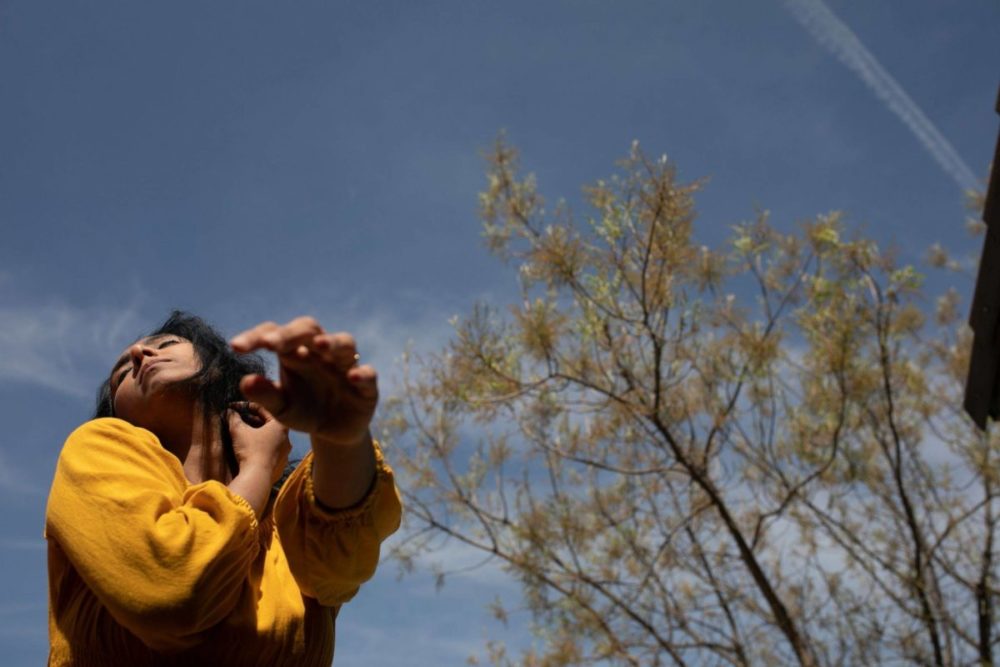 15款电影外观暖色橙色泥土色调黑白调摄影人文照片调色LR预设包 Meridian – Jyotsna Bhamidipati – Terra 插件预设 第6张-素材湾丨精选海外优质设计素材资源 15款电影外观暖色橙色泥土色调黑白调摄影人文照片调色LR预设包 Meridian – Jyotsna Bhamidipati – Terra 插件预设 sucaiwan.com