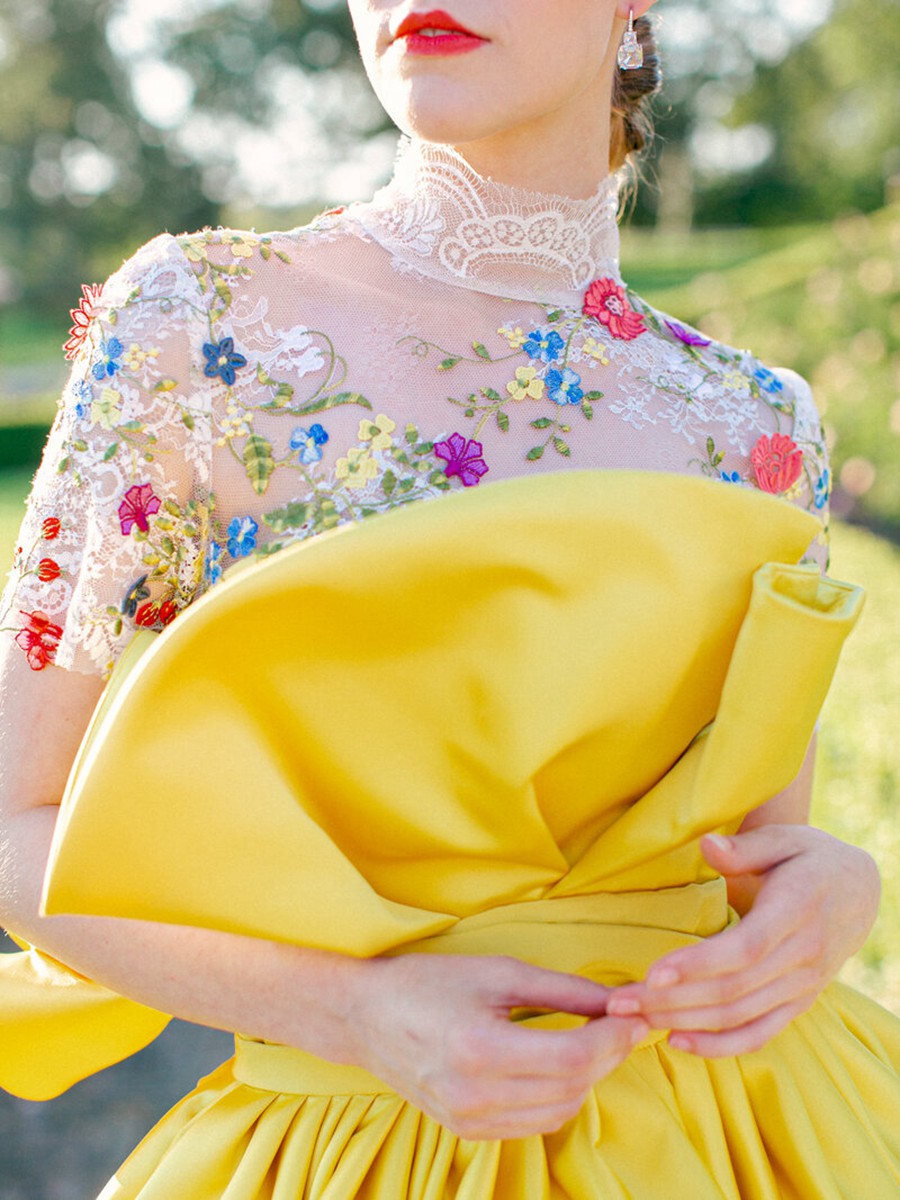 Portra 400为基础创建电影鲜艳的色彩婚礼Lightroom预设 插件预设 第4张-素材湾丨精选海外优质设计素材资源 Portra 400为基础创建电影鲜艳的色彩婚礼Lightroom预设 插件预设 sucaiwan.com