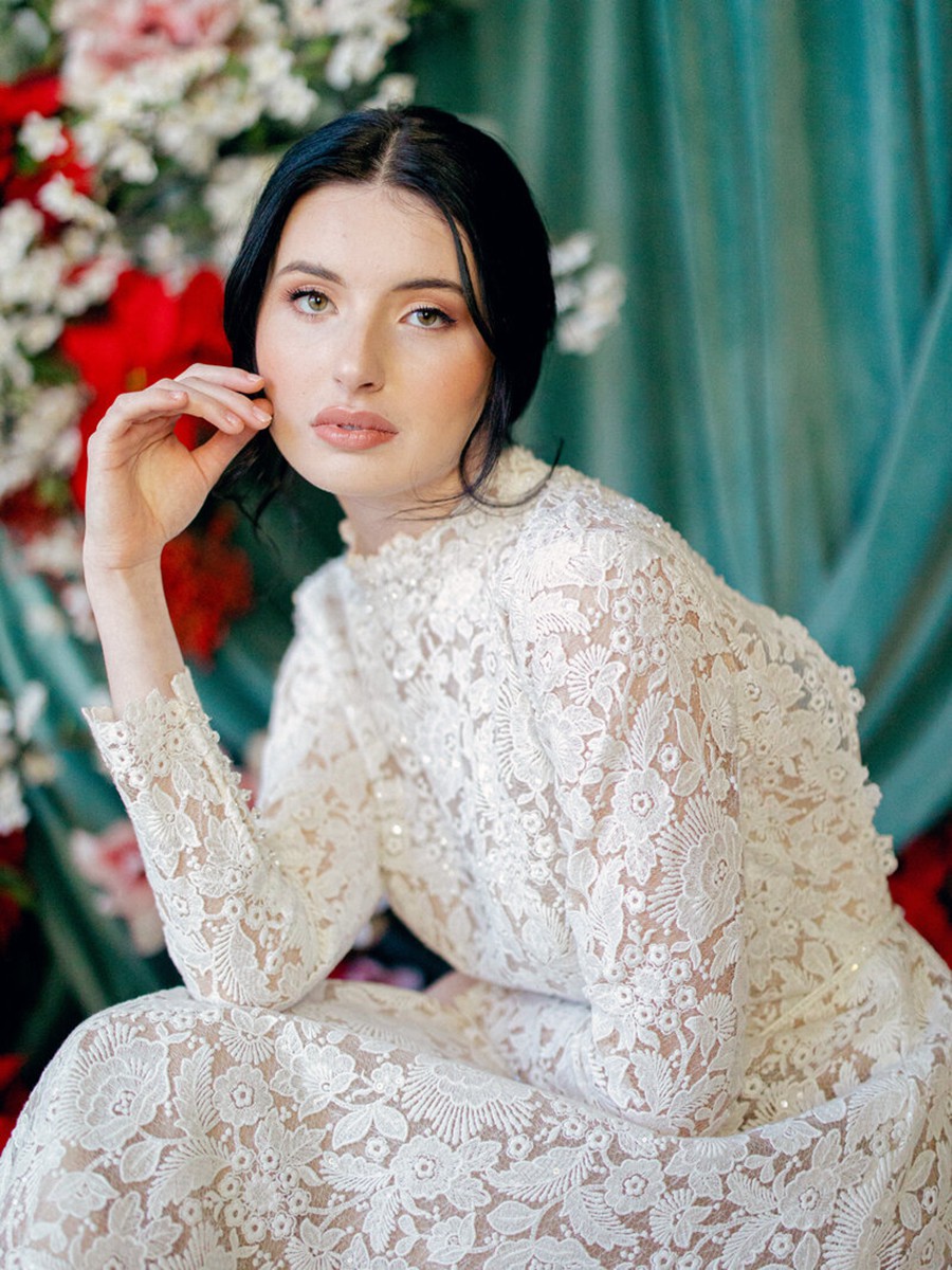 Portra 400为基础创建电影鲜艳的色彩婚礼Lightroom预设 插件预设 第5张-素材湾丨精选海外优质设计素材资源 Portra 400为基础创建电影鲜艳的色彩婚礼Lightroom预设 插件预设 sucaiwan.com