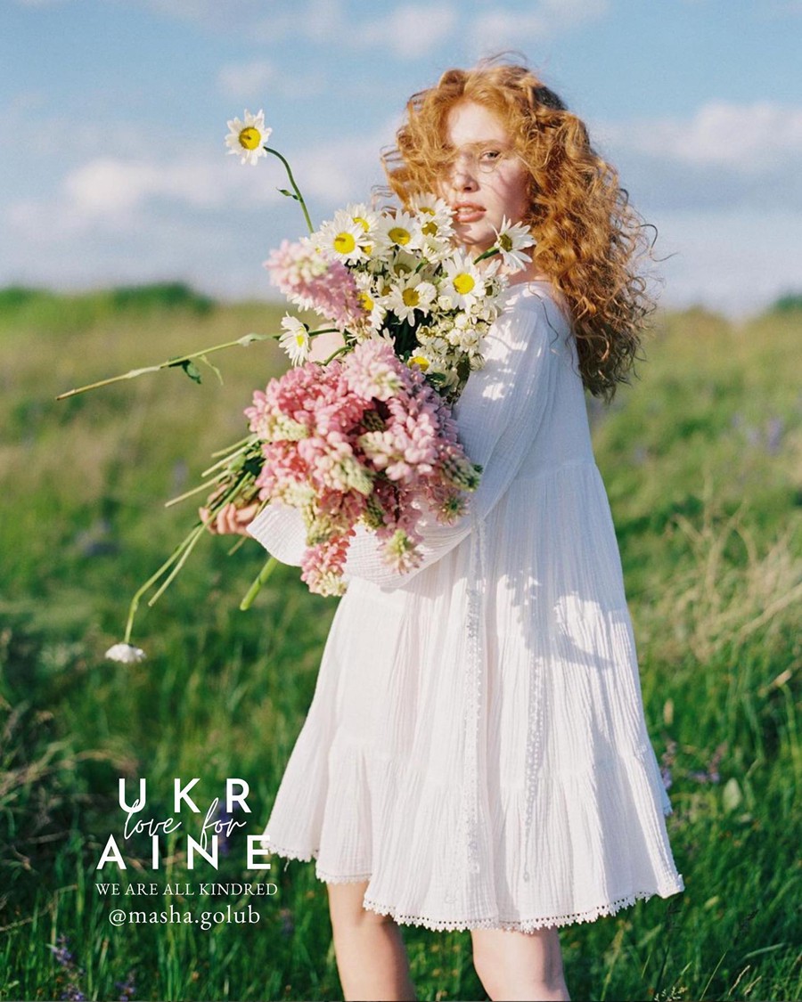 Portra 400为基础创建电影鲜艳的色彩婚礼Lightroom预设 插件预设 第7张-素材湾丨精选海外优质设计素材资源 Portra 400为基础创建电影鲜艳的色彩婚礼Lightroom预设 插件预设 sucaiwan.com