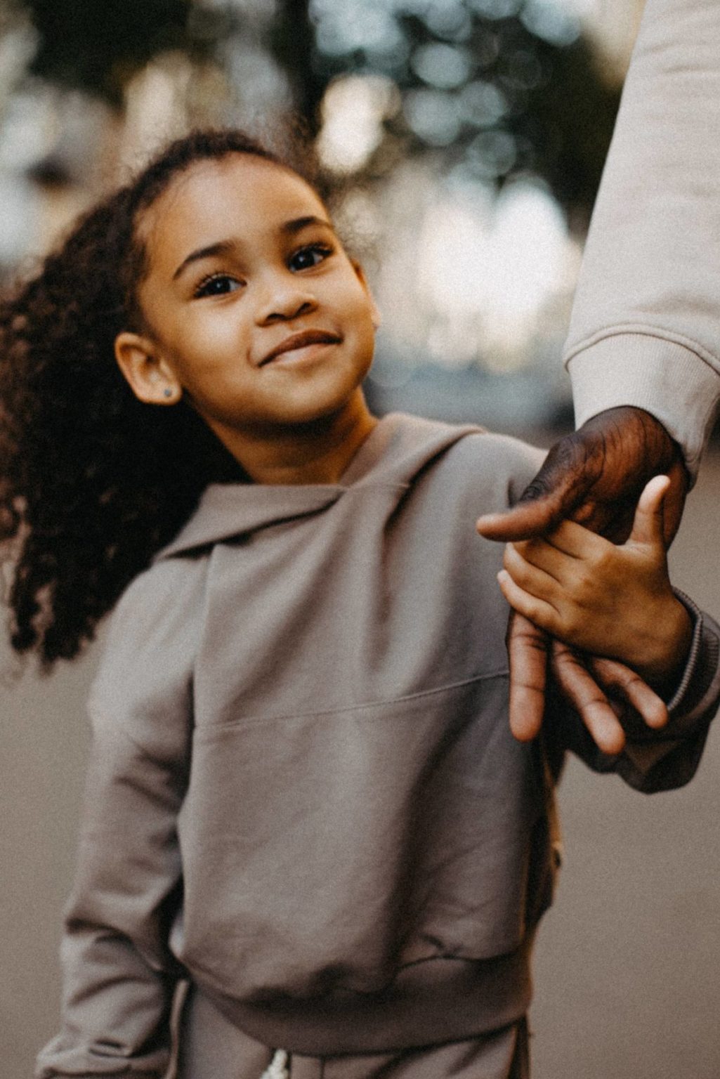 温馨永恒怀旧电影胶片模拟颗粒纹理效果家庭情侣摄影照片调色Lightroom预设 Anna Dreamer-Film , Love ,BW presets 插件预设 sucaiwan.com