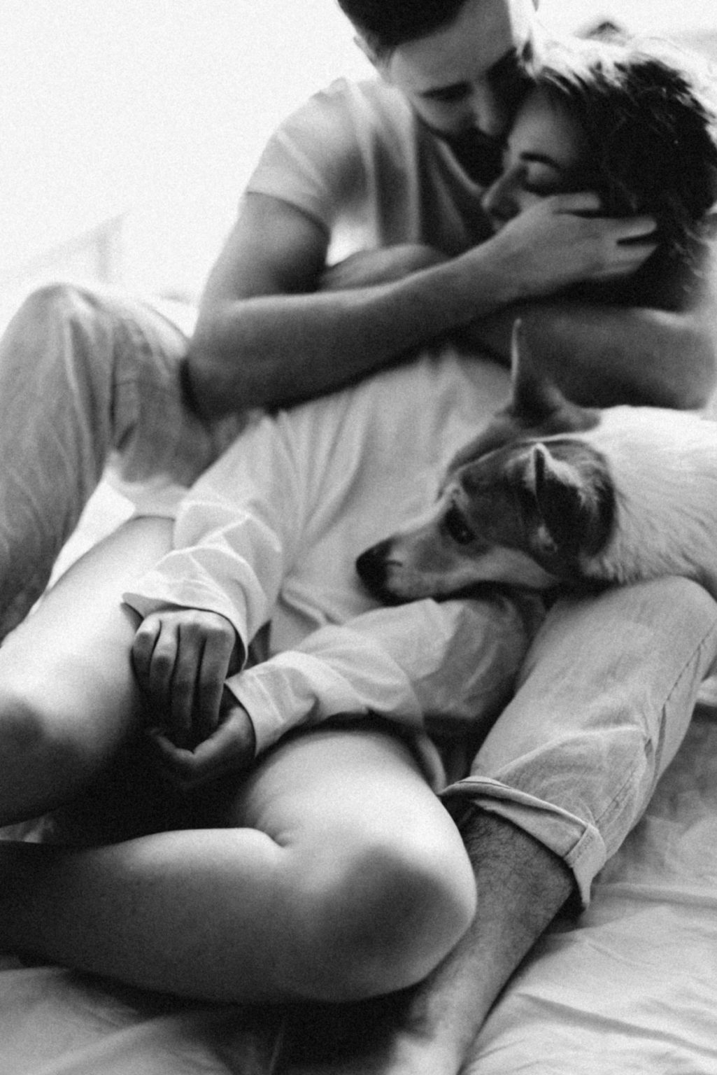 温馨永恒怀旧电影胶片模拟颗粒纹理效果家庭情侣摄影照片调色Lightroom预设 Anna Dreamer-Film , Love ,BW presets 插件预设 sucaiwan.com