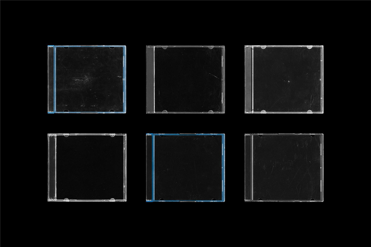 复古千禧年Y2K音乐专辑CD唱片PNG贴纸塑料包装封面设计展示PSD样机套装 CD MAKER CD Case Mockups 样机素材 第9张-素材湾丨精选海外优质设计素材资源 复古千禧年Y2K音乐专辑CD唱片PNG贴纸塑料包装封面设计展示PSD样机套装 CD MAKER CD Case Mockups 样机素材 sucaiwan.com