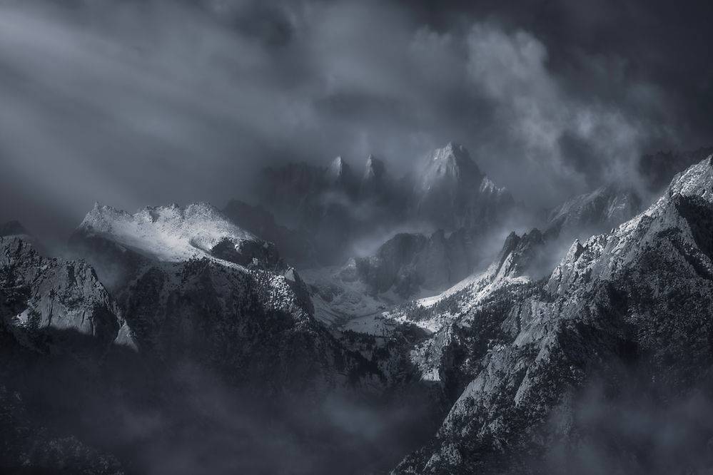 大师课程 专业雪山高山雾气烟雾修图PS动作+视频教程 中英文字幕 Ryan Dyar- Let’s Change the Weather – Mt. Whitney 设计教程 sucaiwan.com