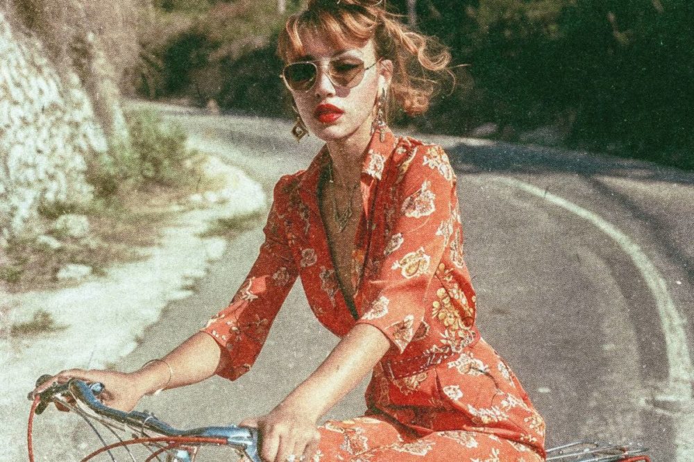 复古做旧粗糙噪点老式照片划痕效果PS修图特效滤镜插件样机模板 Vintage Noise Print Photo Effect 插件预设 第5张-素材湾丨精选海外优质设计素材资源 复古做旧粗糙噪点老式照片划痕效果PS修图特效滤镜插件样机模板 Vintage Noise Print Photo Effect 插件预设 sucaiwan.com