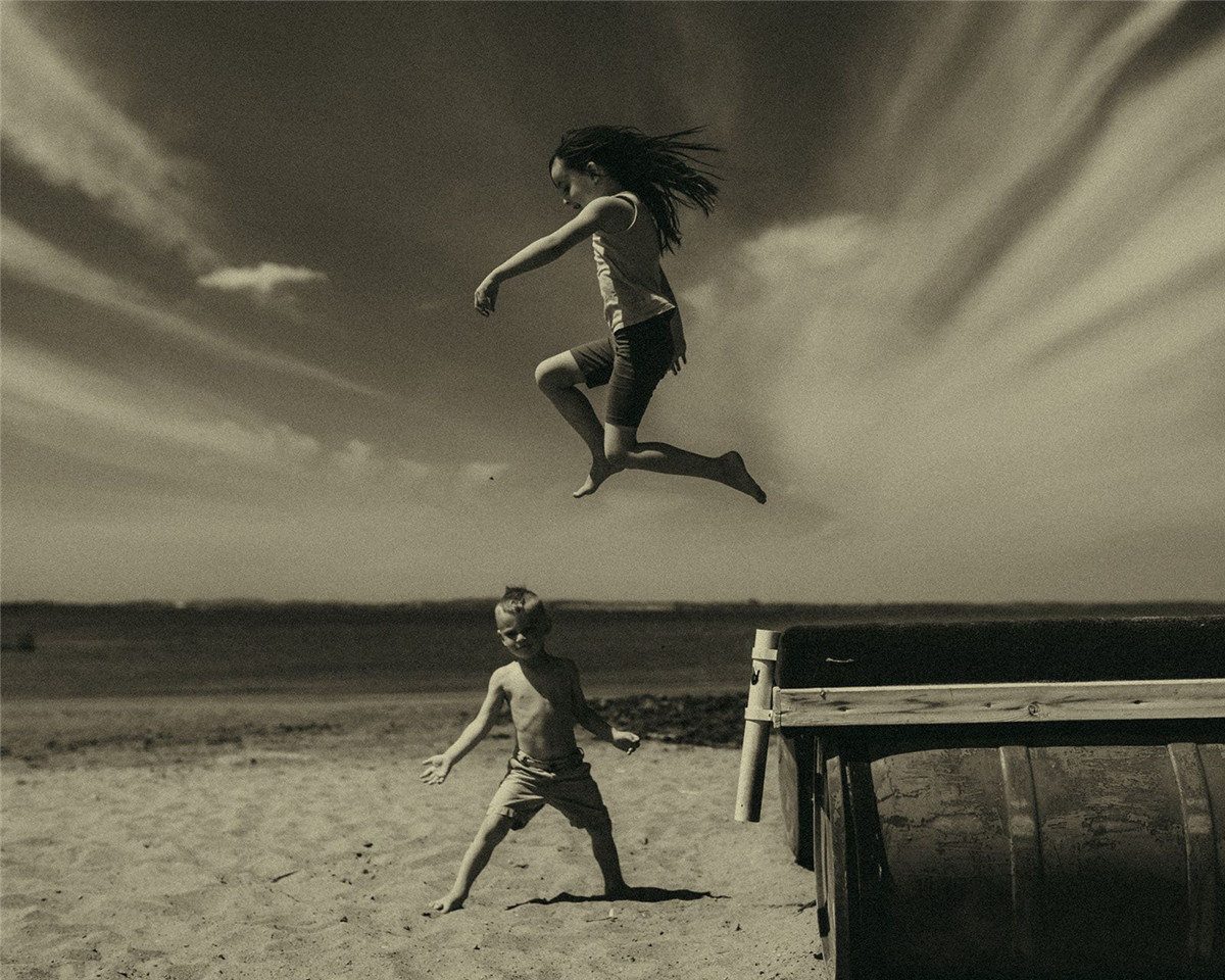 复古棕褐色黑白电影色调模拟哑光火棉胶锡版摄影LR调色预设 Mythic Presets by Sasha Casta 插件预设 sucaiwan.com