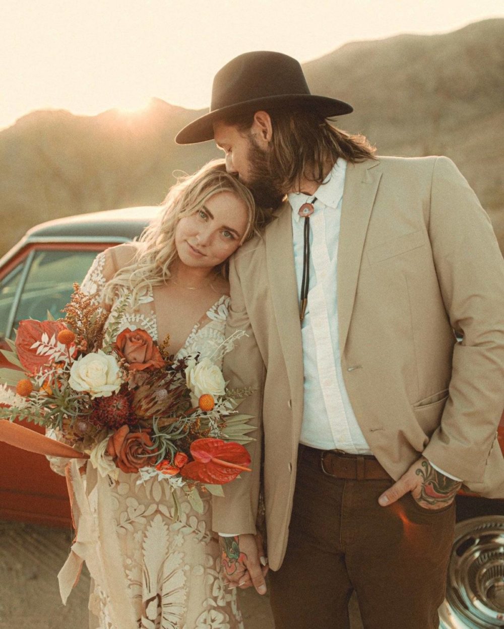 复古胶片颗粒模拟粉红色黄色色调情侣婚礼照片调色Lightroom预设 Archipelago – Light & Legacy 插件预设 第3张-素材湾丨精选海外优质设计素材资源 复古胶片颗粒模拟粉红色黄色色调情侣婚礼照片调色Lightroom预设 Archipelago – Light & Legacy 插件预设 sucaiwan.com