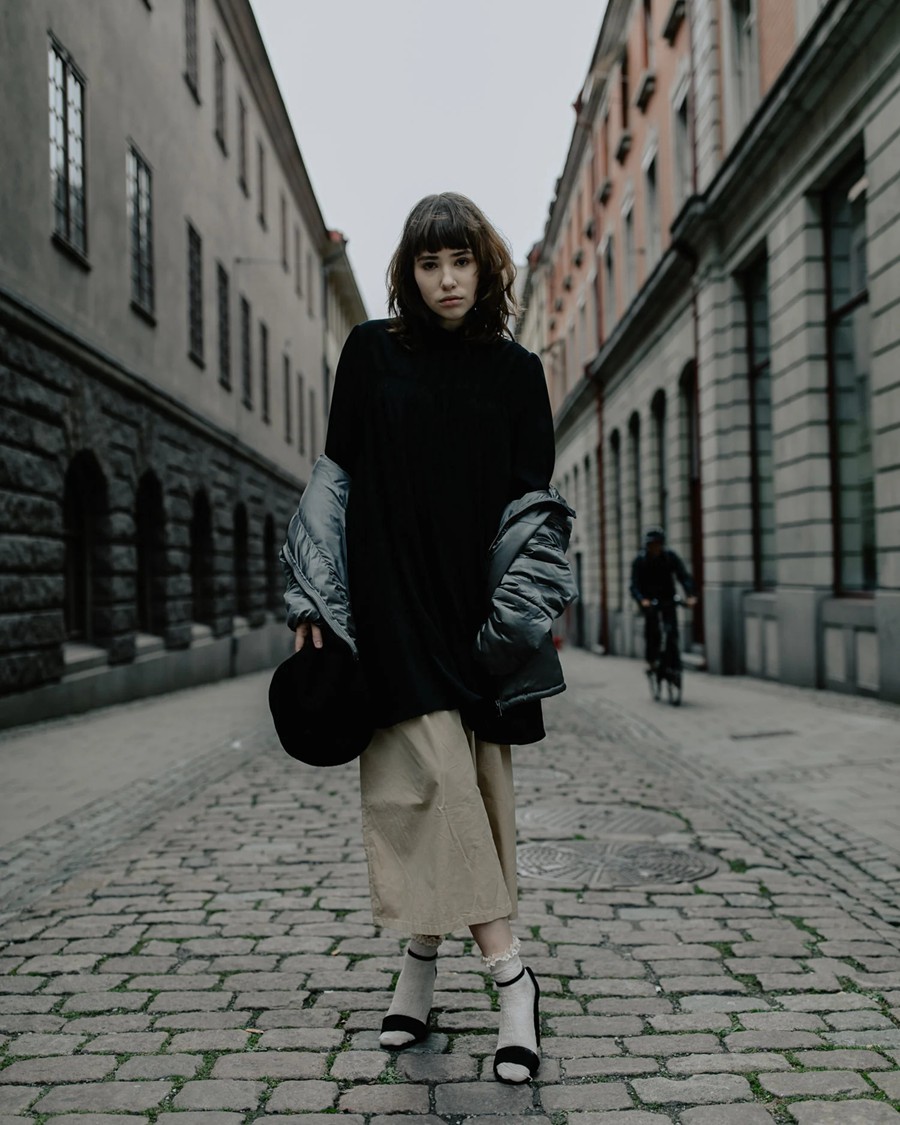 Mango Street 6个喜怒无常经典风光人像人文扫街时尚摄影后期LR预设 The Classic Collection 插件预设 第5张-素材湾丨精选海外优质设计素材资源 Mango Street 6个喜怒无常经典风光人像人文扫街时尚摄影后期LR预设 The Classic Collection 插件预设 sucaiwan.com