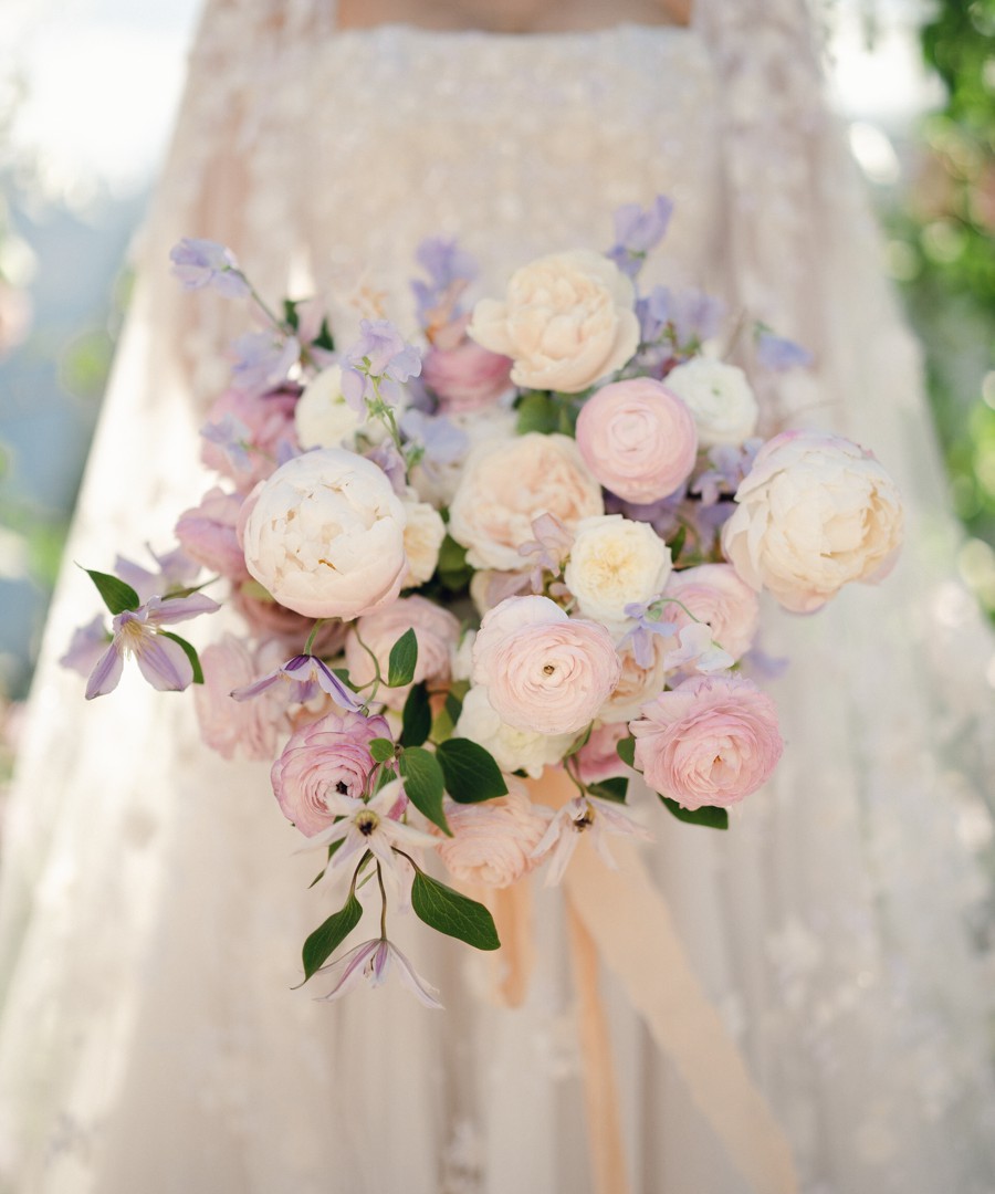 清新自然经典彩色黑白婚礼生活方式旅行摄影照片调色Lightroom预设包 REFINED x Tec Petaja 插件预设 第13张-素材湾丨精选海外优质设计素材资源 清新自然经典彩色黑白婚礼生活方式旅行摄影照片调色Lightroom预设包 REFINED x Tec Petaja 插件预设 sucaiwan.com