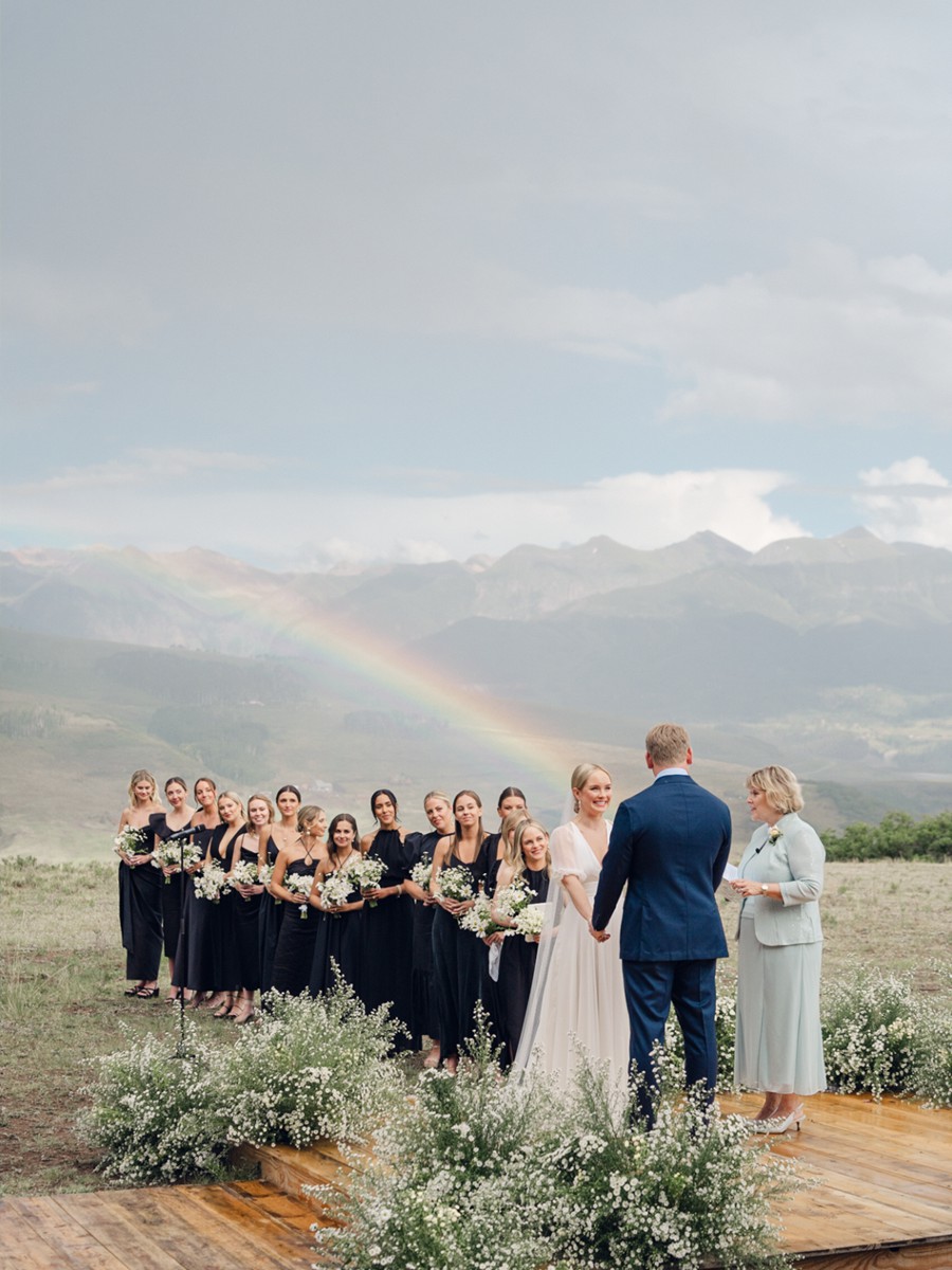清新自然经典彩色黑白婚礼生活方式旅行摄影照片调色Lightroom预设包 REFINED x Tec Petaja 插件预设 第15张-素材湾丨精选海外优质设计素材资源 清新自然经典彩色黑白婚礼生活方式旅行摄影照片调色Lightroom预设包 REFINED x Tec Petaja 插件预设 sucaiwan.com