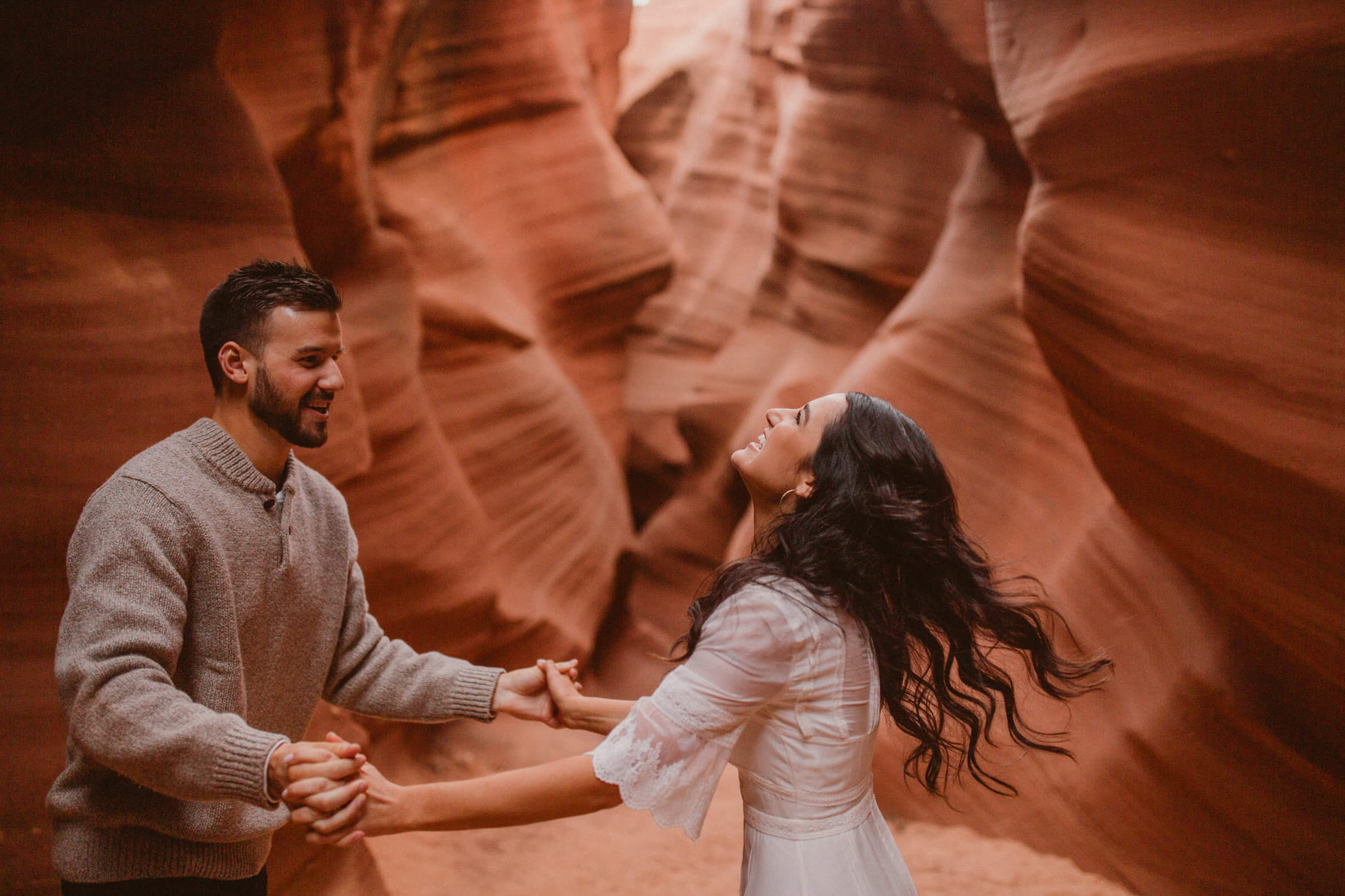 流行绚丽真正色彩暖色调旅行摄影照片iphone手机Lightroom调色预设 G-Presets – Olivia Markle Mobile Desktop Bundle 插件预设 sucaiwan.com