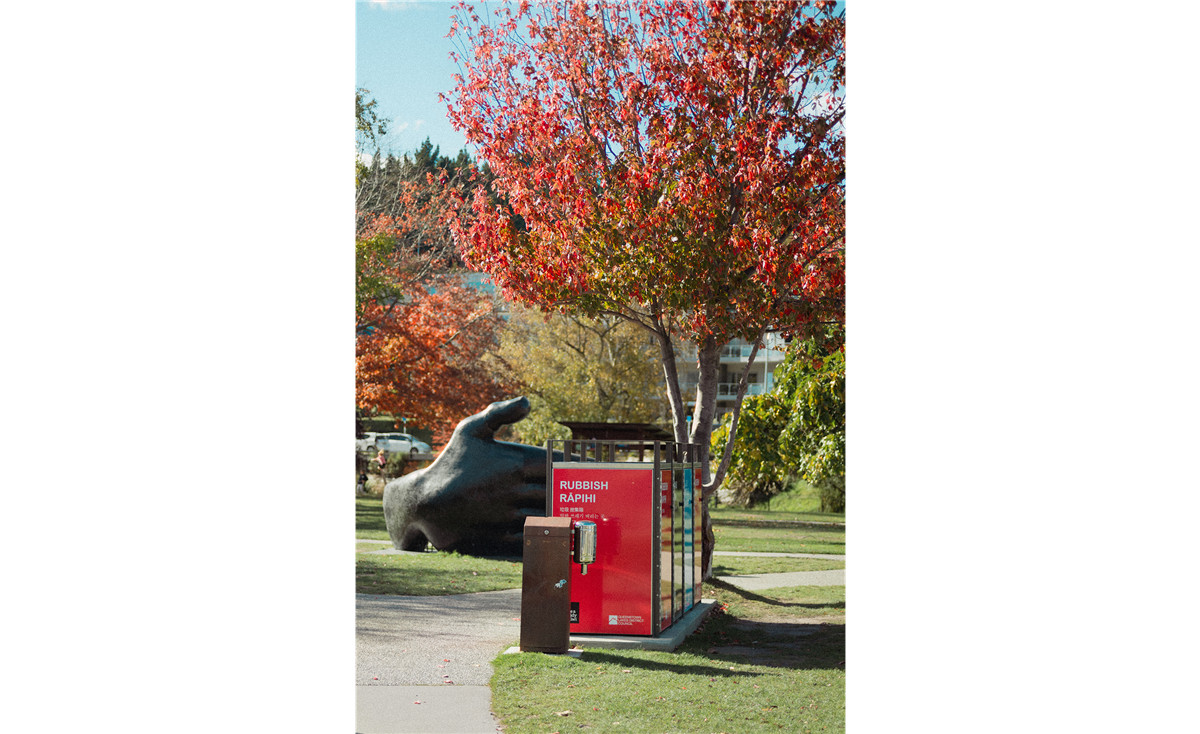 经典柯达富士胶片电影美学怀旧色调胶片摄影LR调色预设 Film is Fun - Film Emulation Preset Collection ( + Film Frame Borders) 插件预设 第10张-素材湾丨精选海外优质设计素材资源 经典柯达富士胶片电影美学怀旧色调胶片摄影LR调色预设 Film is Fun - Film Emulation Preset Collection ( + Film Frame Borders) 插件预设 sucaiwan.com