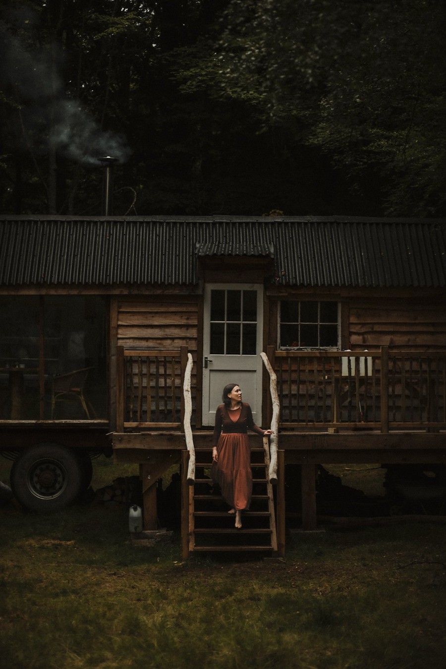 暮光之城电影感秋冬季沉思美学LR调色预设 Archipelago QUEST 41 – Raven Presets 插件预设 第4张-素材湾丨精选海外优质设计素材资源 暮光之城电影感秋冬季沉思美学LR调色预设 Archipelago QUEST 41 – Raven Presets 插件预设 sucaiwan.com