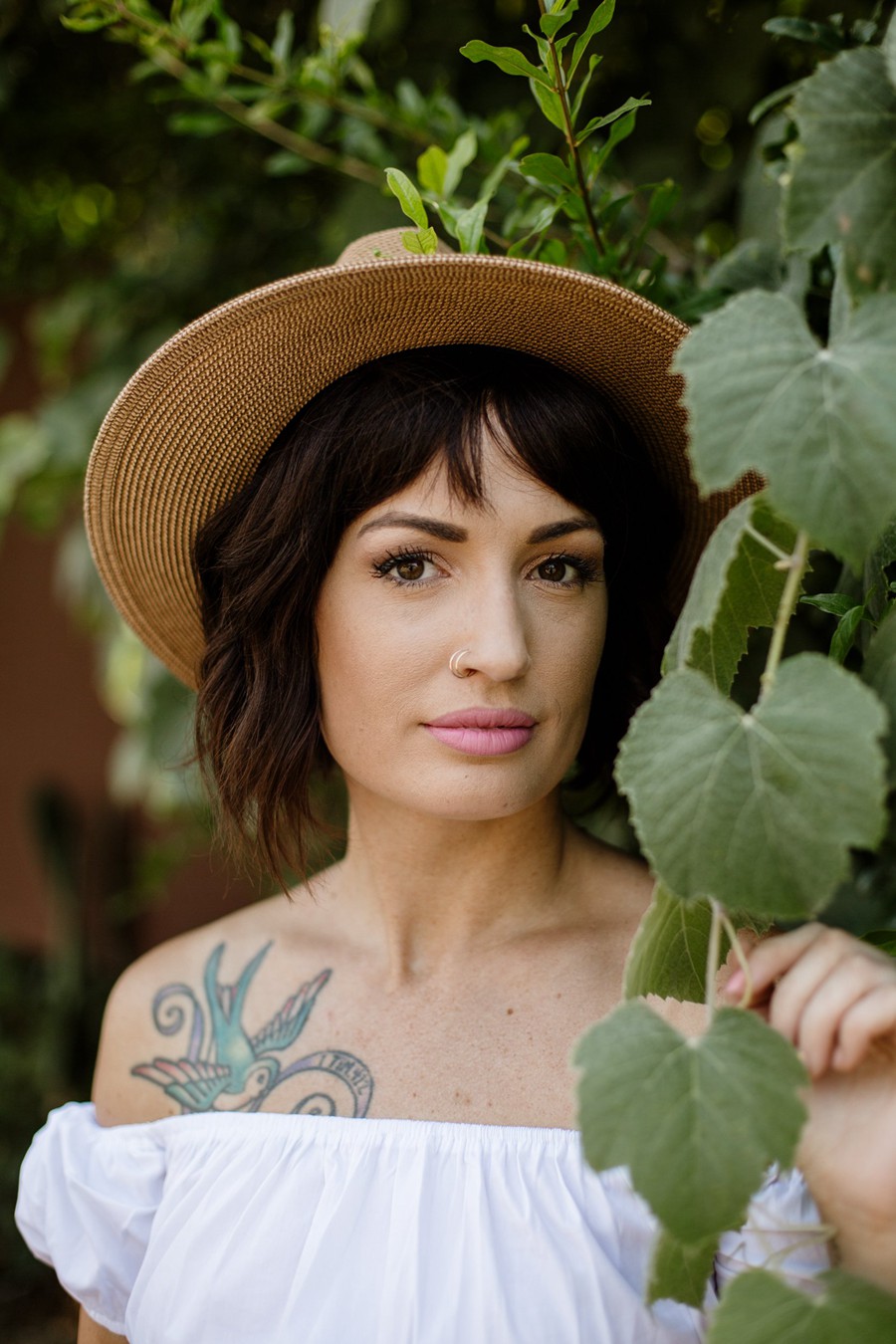 30个AI人工智能人像面部肤色眼睛嘴唇修饰增强效果LR调色预设 Archipelago – PORTRAIT TOOLSET 插件预设 sucaiwan.com