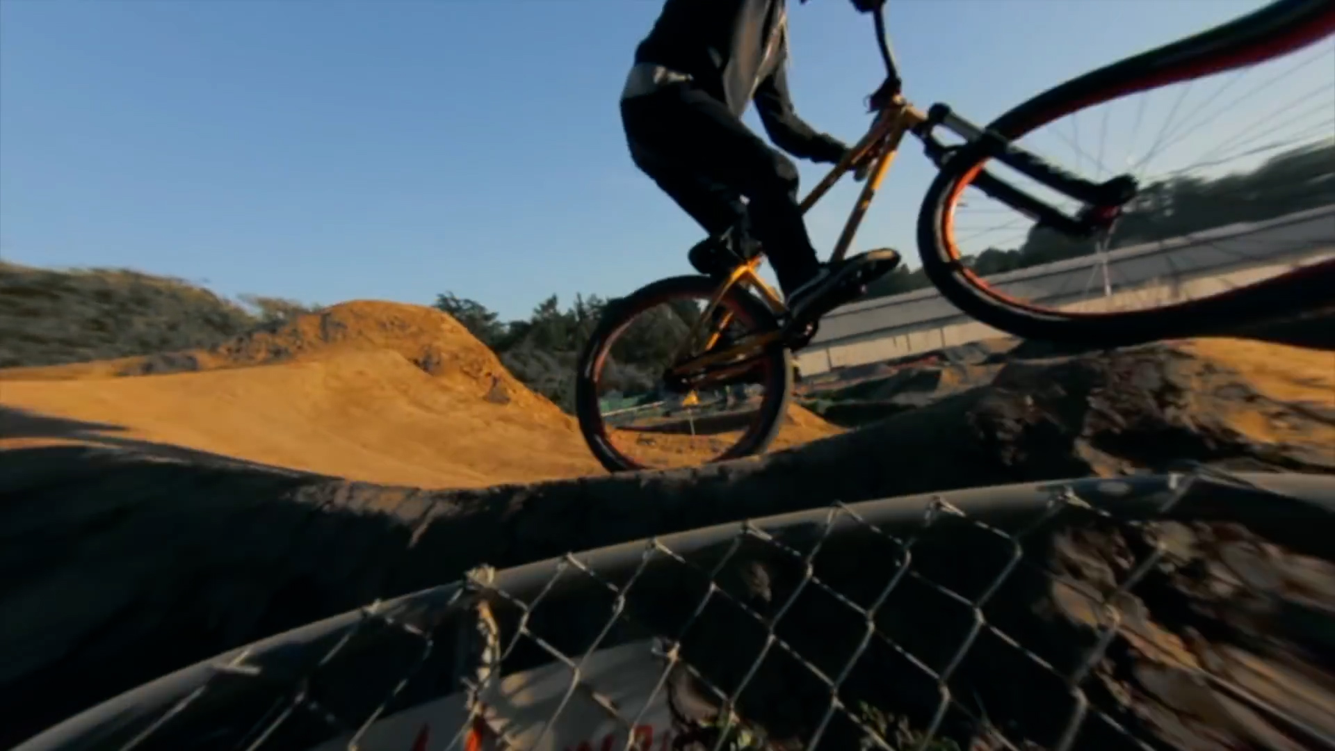 FCPX插件:广角镜头失真变形扭曲特效插件 Ryan Nangle – CC Lens Effects Pack , 第2张-素材湾丨精选海外优质设计素材资源 FCPX插件:广角镜头失真变形扭曲特效插件 Ryan Nangle – CC Lens Effects Pack , sucaiwan.com