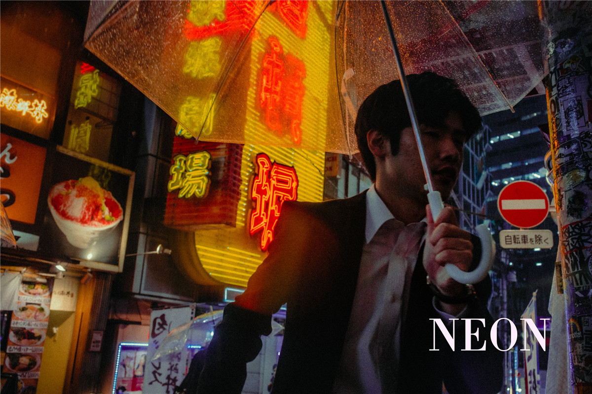 复古情绪电影胶片模拟颗粒漏光晕影纹理人文扫街LR调色预设 Eren Jam - CineFilm Preset 插件预设 第2张-素材湾丨精选海外优质设计素材资源 复古情绪电影胶片模拟颗粒漏光晕影纹理人文扫街LR调色预设 Eren Jam - CineFilm Preset 插件预设 sucaiwan.com