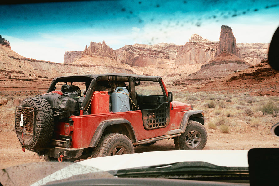 经典柯达PORTRA160胶片模拟电影婚礼肖像摄影LR调色预设 The Archetype Process The Yellow Pack III 插件预设 第4张-素材湾丨精选海外优质设计素材资源 经典柯达PORTRA160胶片模拟电影婚礼肖像摄影LR调色预设 The Archetype Process The Yellow Pack III 插件预设 sucaiwan.com